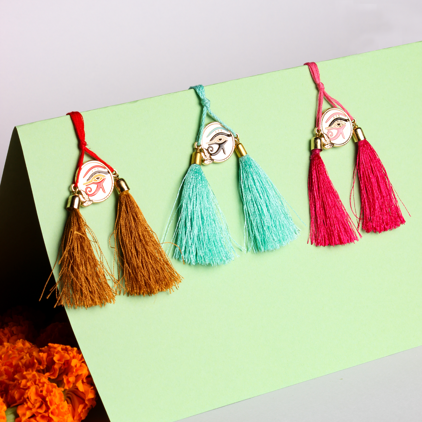 Ganesha Tassel Loomba