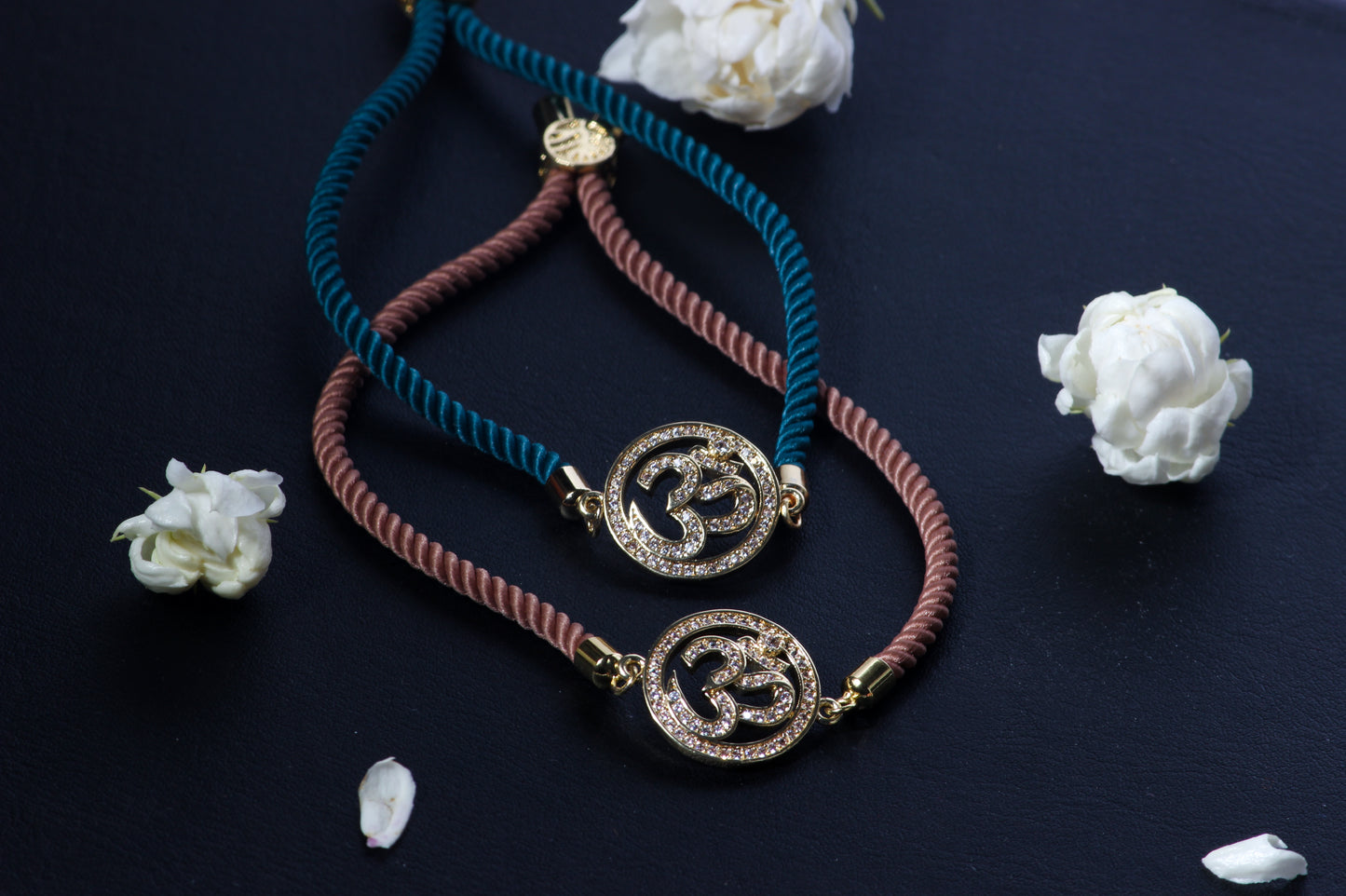 Zircon Om with Thread Bracelet