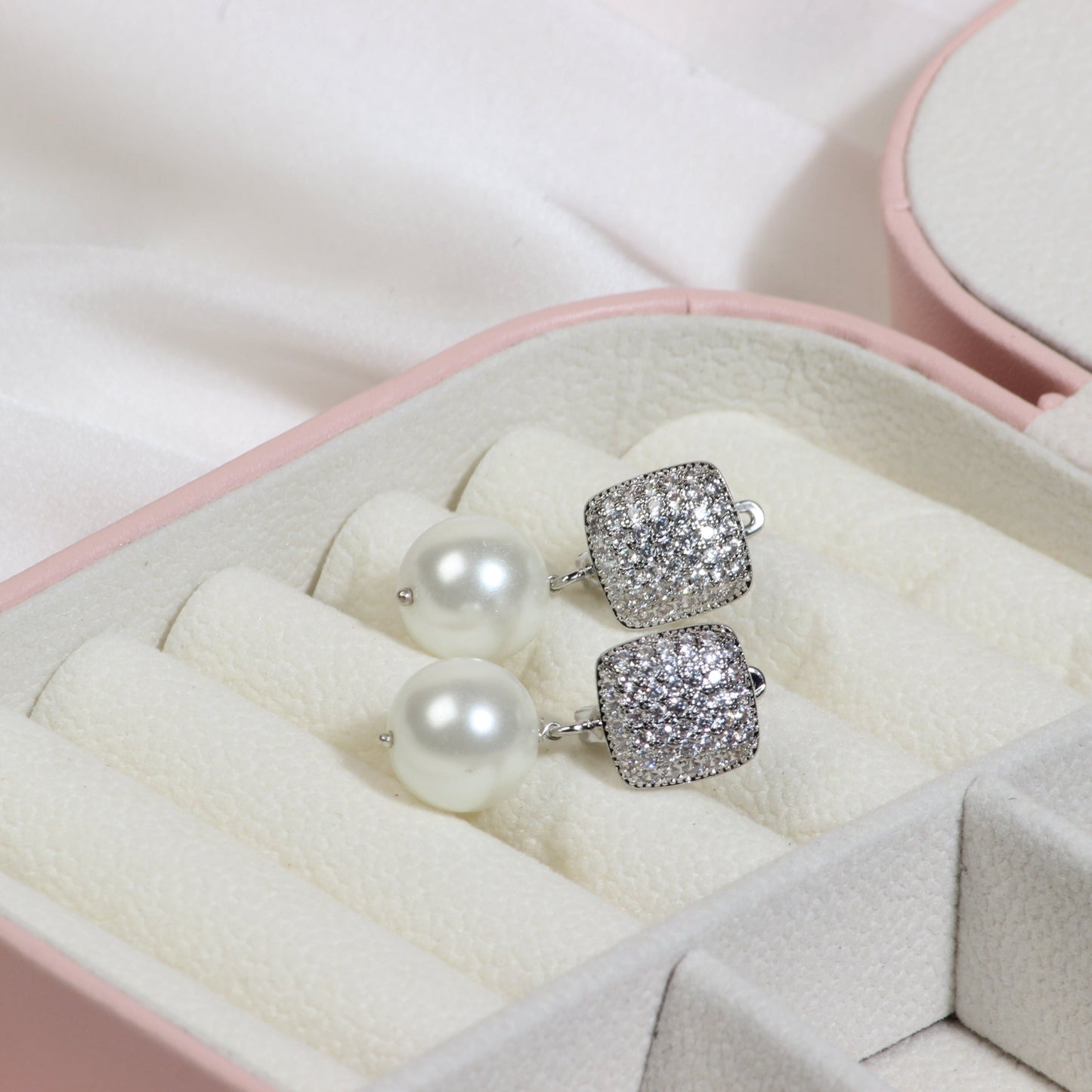 Pearl Studs