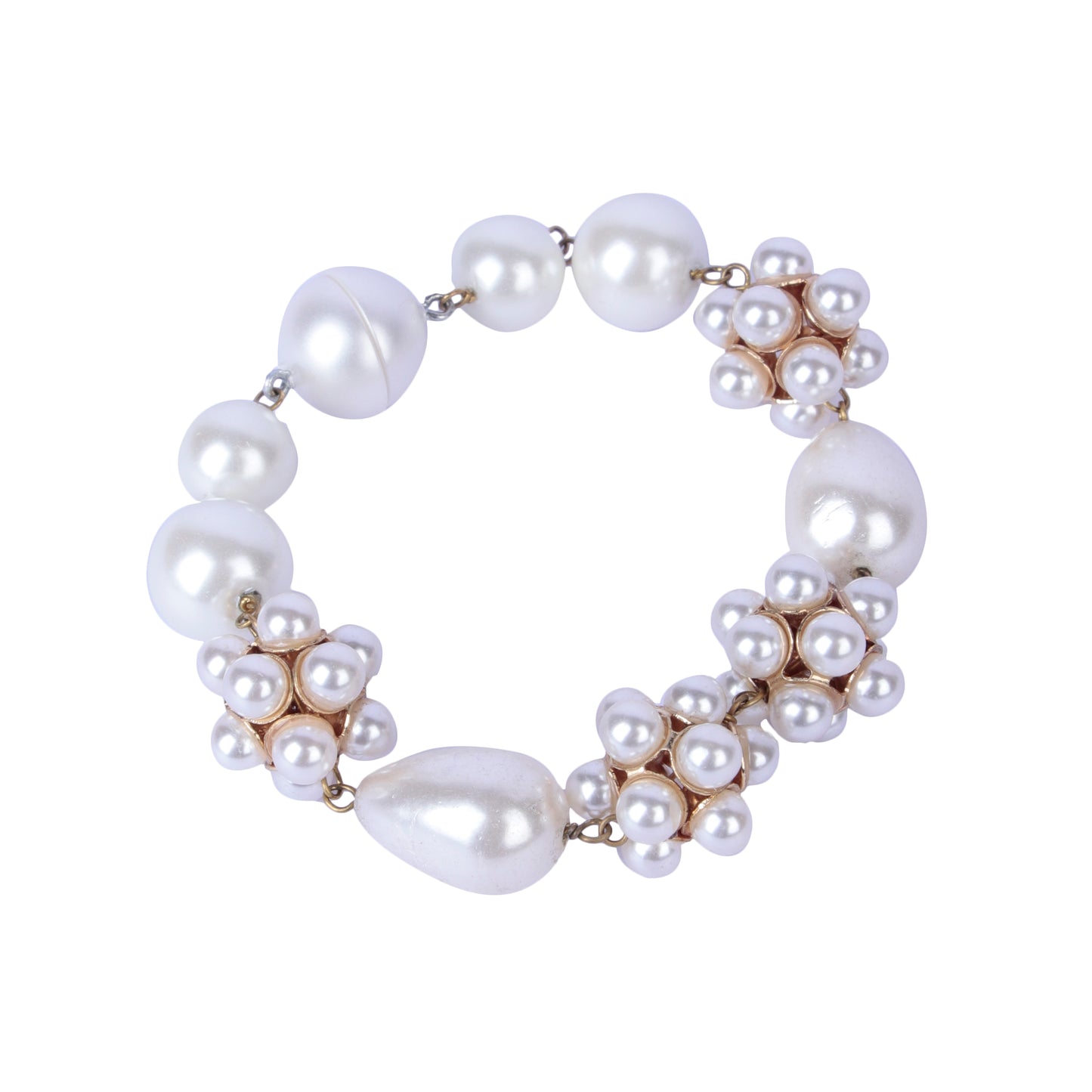 Motiya Magnetic Clasp Bracelet