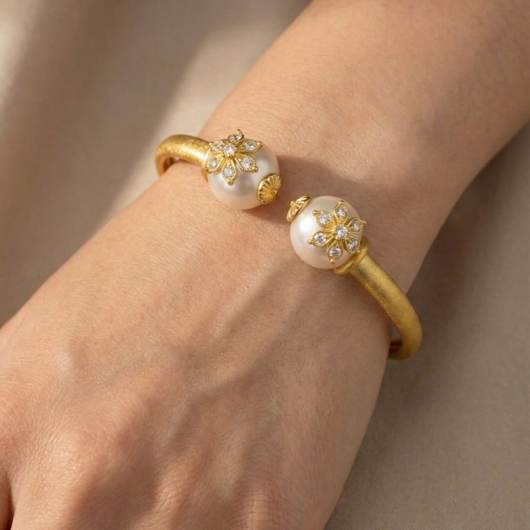 Flower Pearls Open Bangle