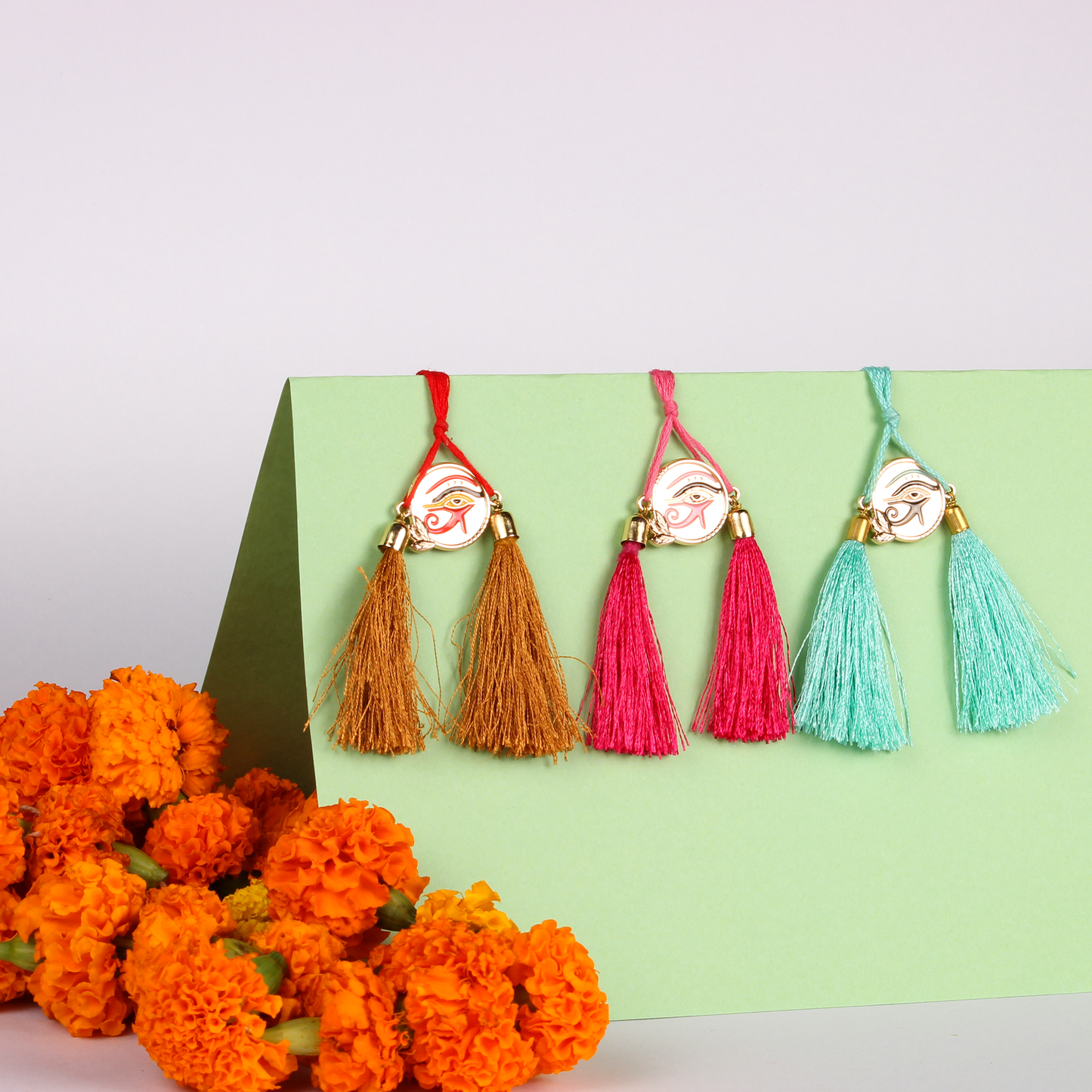 Ganesha Tassel Loomba