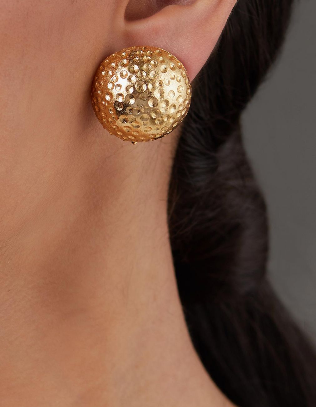Hammered studs