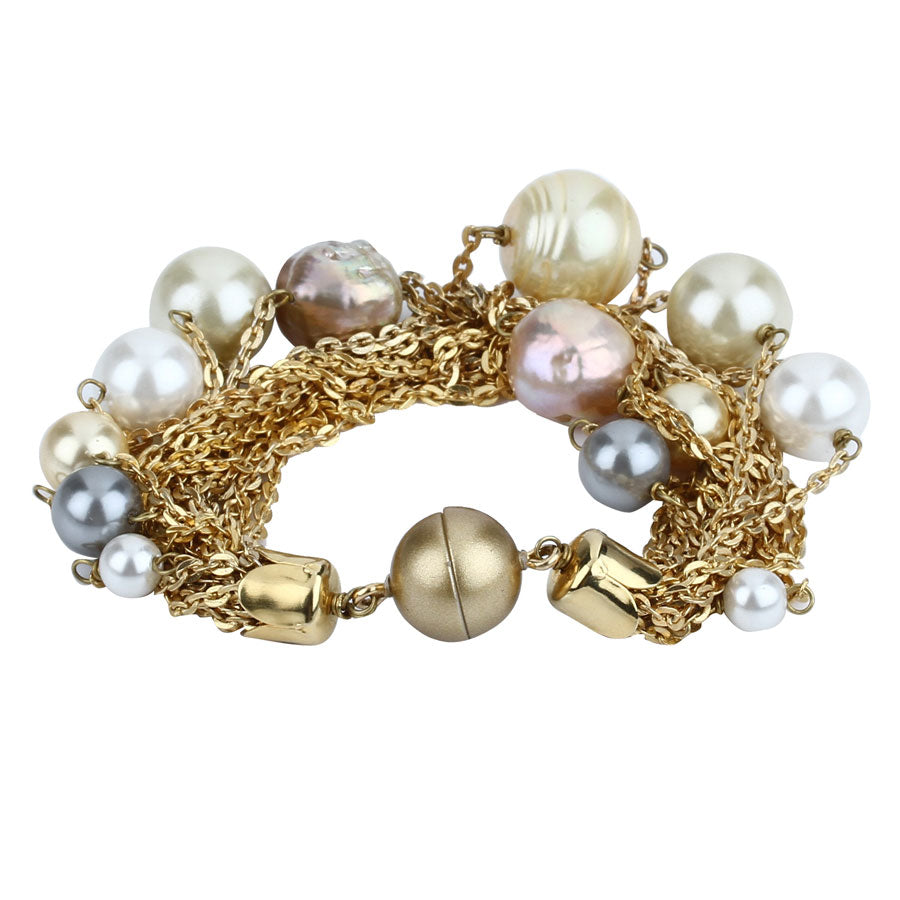 Moira, Magnet Bracelet