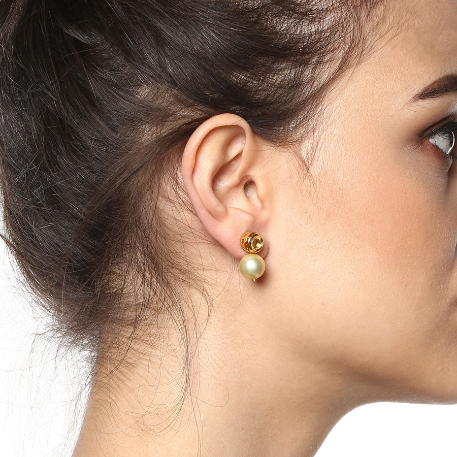 Audrey Gold Classic Studs