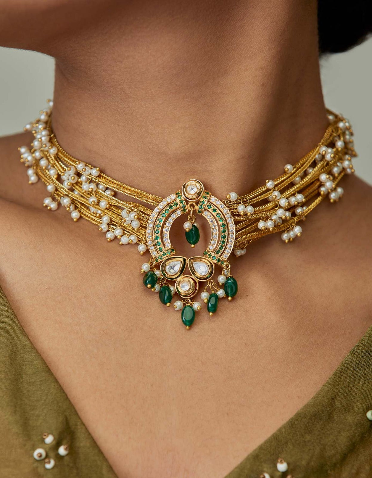 Emerald Motiya Chain Choker