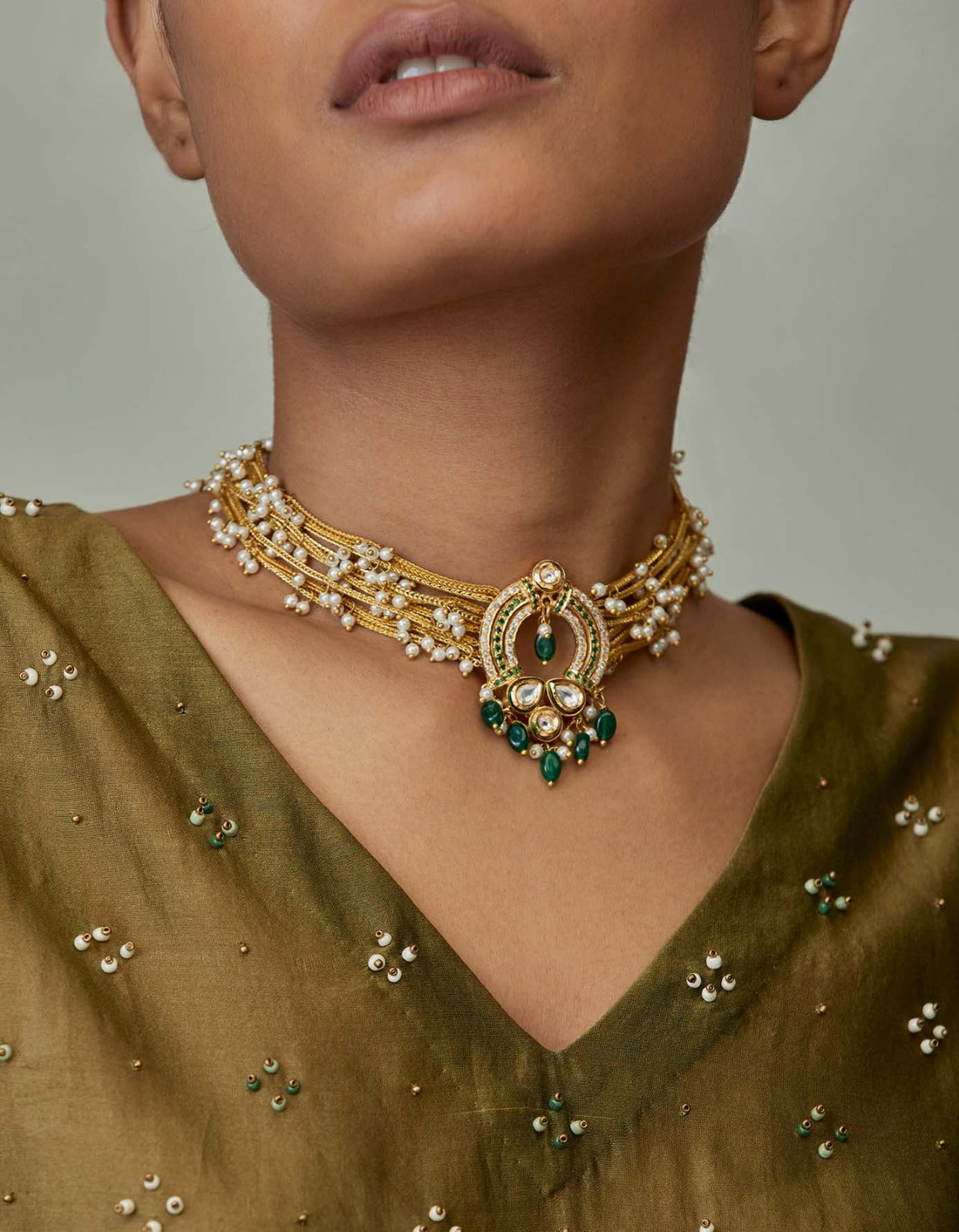 Emerald Motiya Chain Choker