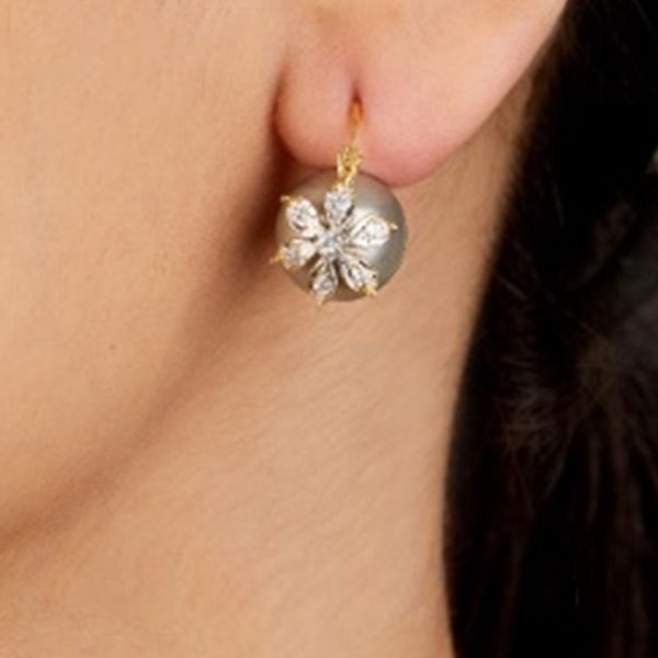 Grey Pearl Flower Studs