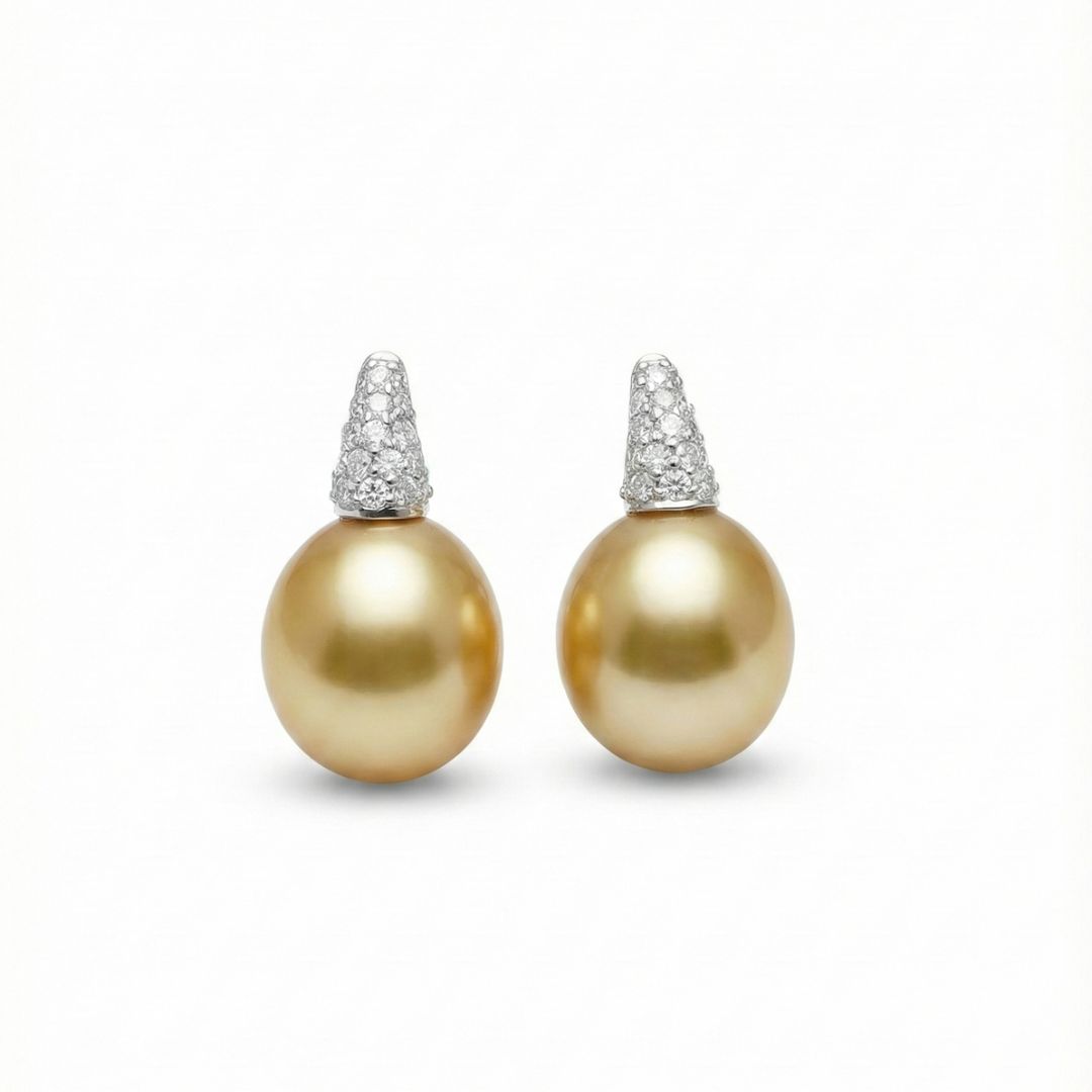 Tripod Golden Pearl Earrings